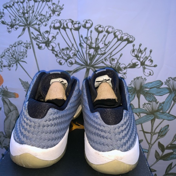 Air Jordan Future Low BG - Picture 3 of 5